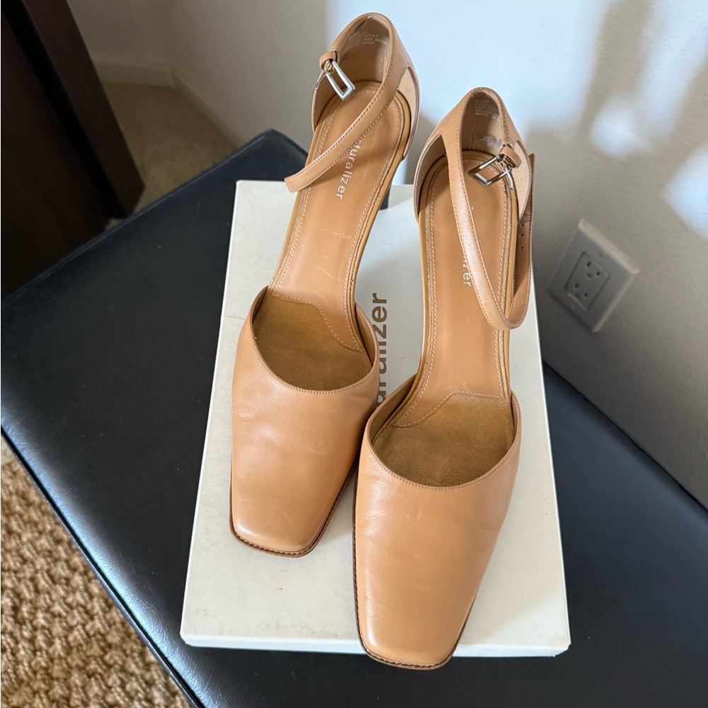 Naturalizer Tan Heels - Sondra Camelot Lea shoes